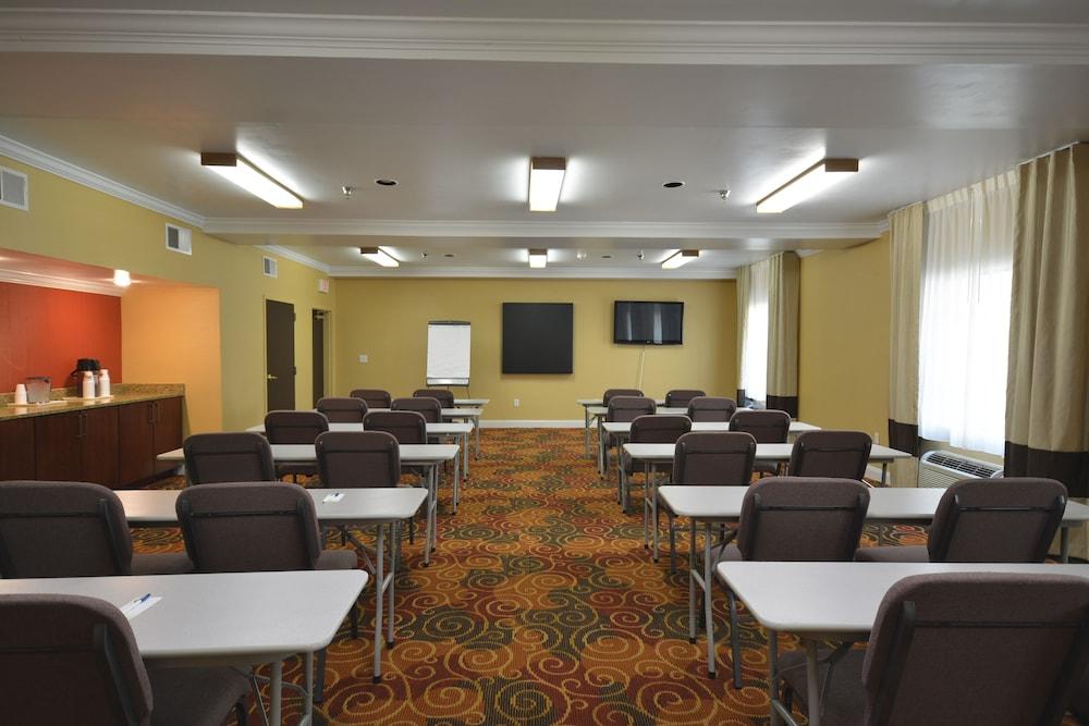 Comfort Inn & Suites Trussville I-59 Exit 141 Екстер'єр фото
