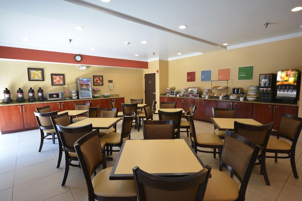 Comfort Inn & Suites Trussville I-59 Exit 141 Екстер'єр фото