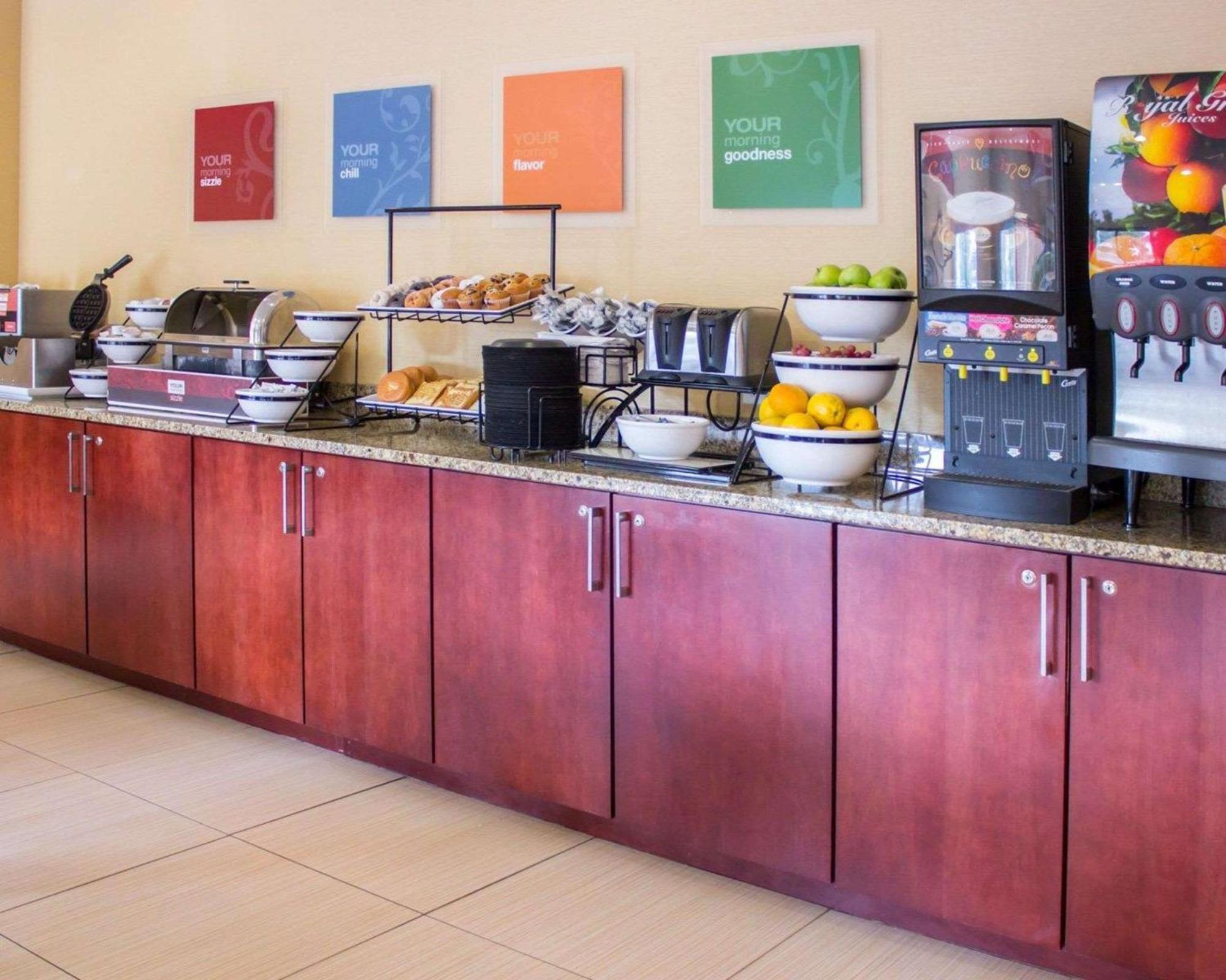 Comfort Inn & Suites Trussville I-59 Exit 141 Екстер'єр фото